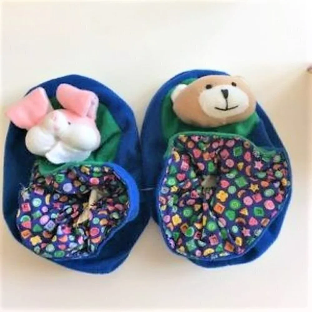 VINTAGE MAGIC SLIPPERS GIFT SET 1998